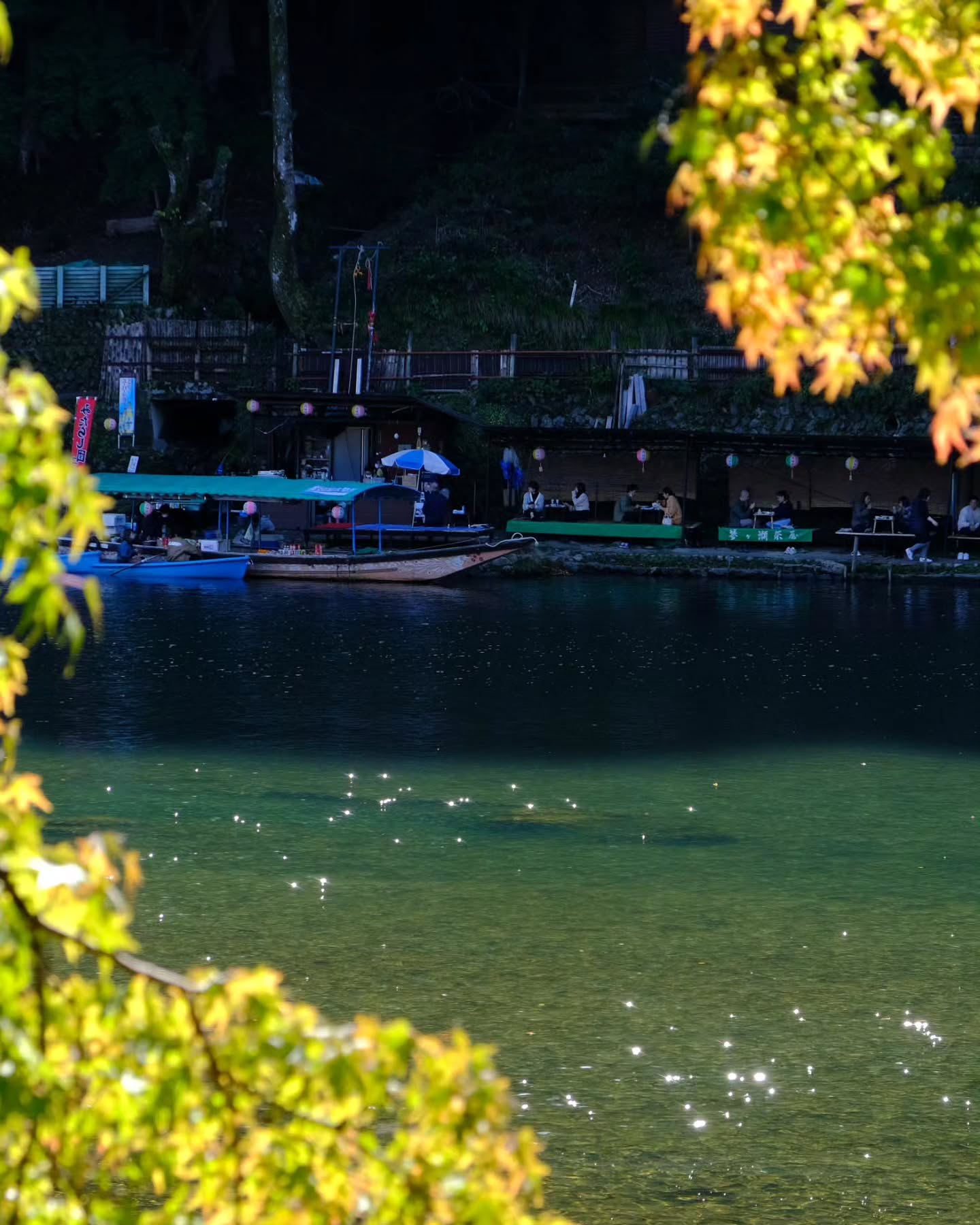 A picture of a River in japan