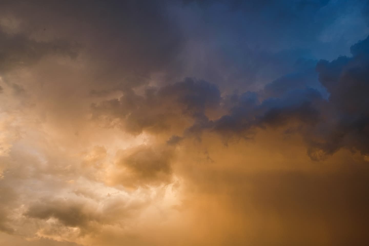 A picture of a Sky at sunset