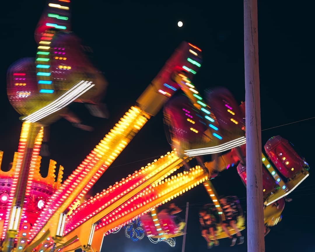A picture of a Fair attraction